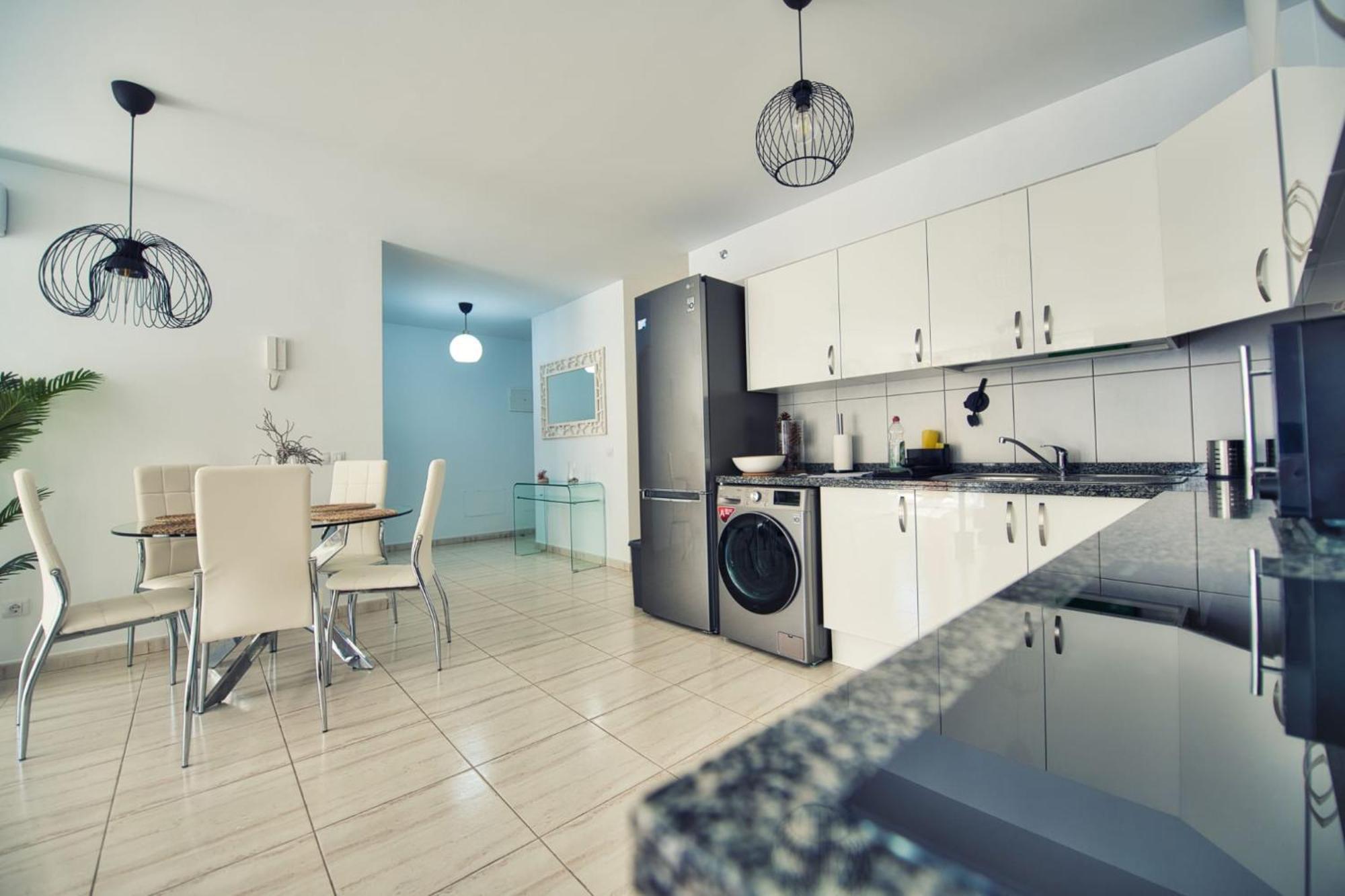 Ocean View Perfect Sunset Apartment, 4 Rooms 137M2, Wifi & Bbq San Miguel de Abona Exterior foto